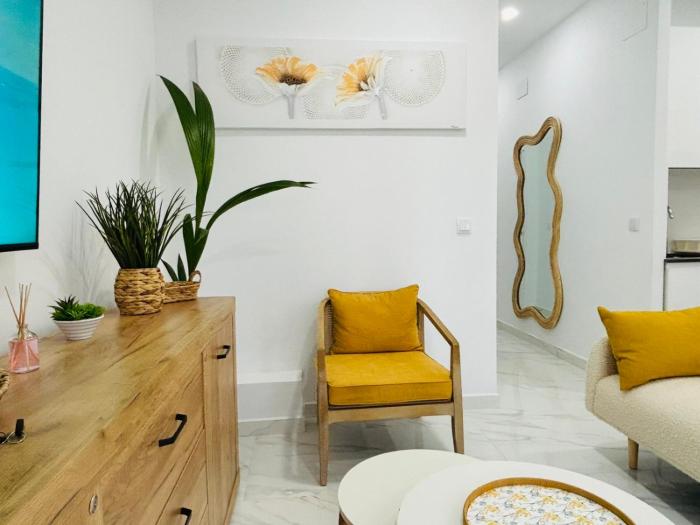 Raxy Deluxe Beach Apartment