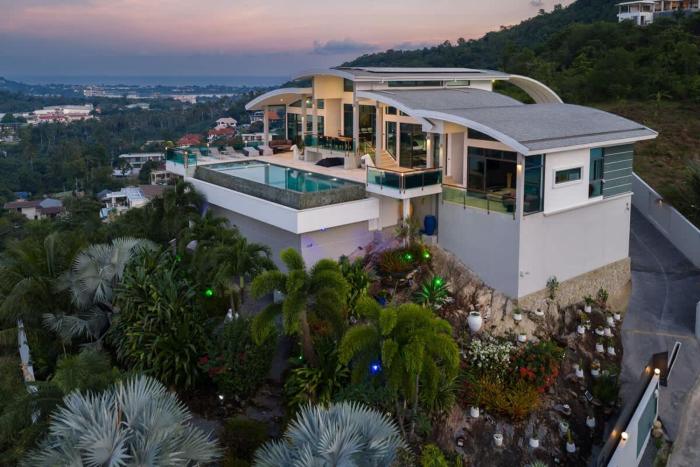 Villa Rattana 3 BR Sea View Close to Fisherman Village