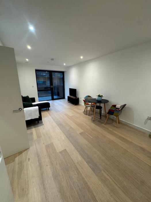 2 Bed Apartment