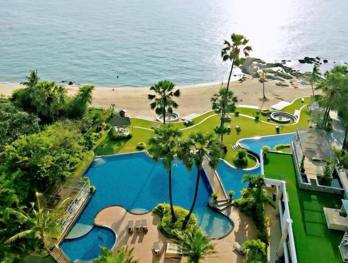 The palm wongamat beach front sea view condo
