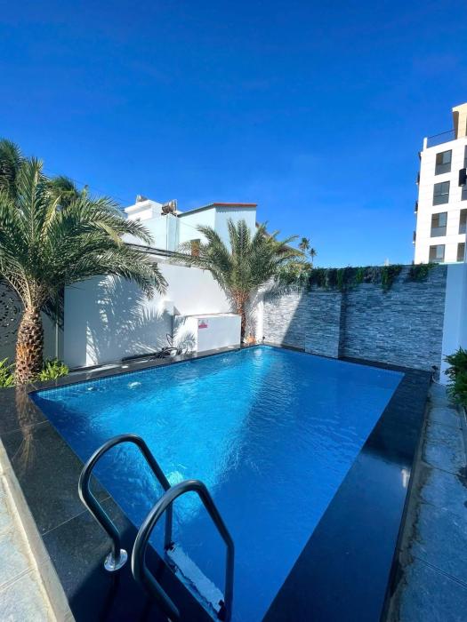 Villa 6 BedRoom 30m To The Sea