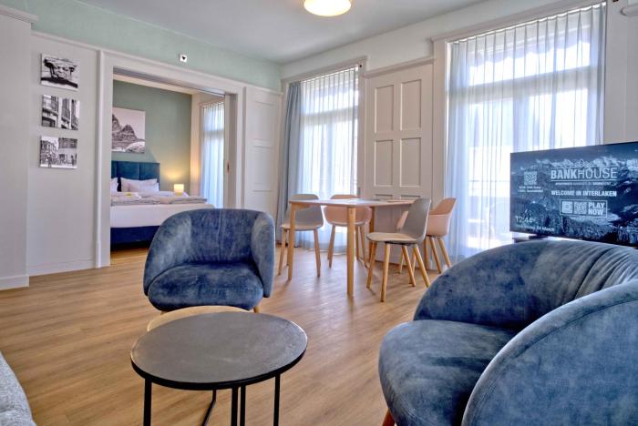 BANK House Suite 303 - GRIWA RENT