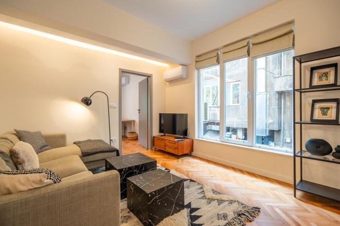 Stylish One-Bedroom Haven Near Doctor Garden