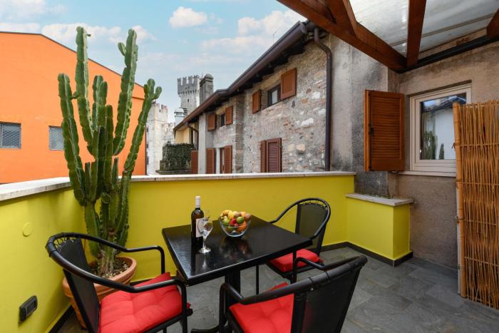 Luxury Central Square