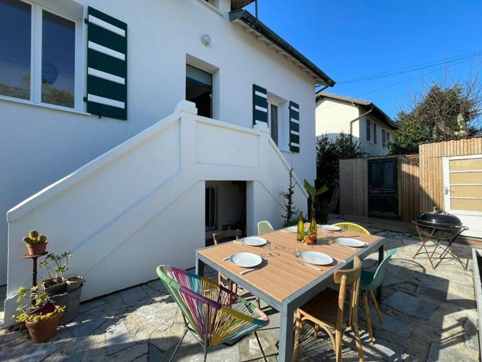 Appartement rénové, clim, parking - 8 pers. - FR-1-413-265