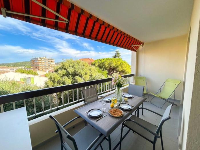 Studio en plein coeur de Sanary - parking