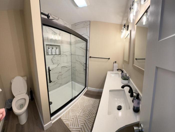 Comfortable House by Notre Dame