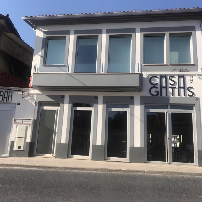 Maria Do Carmo - Casa das Gatas