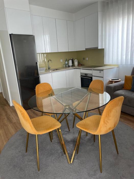 Deolinda Pereira - Casa das Gatas