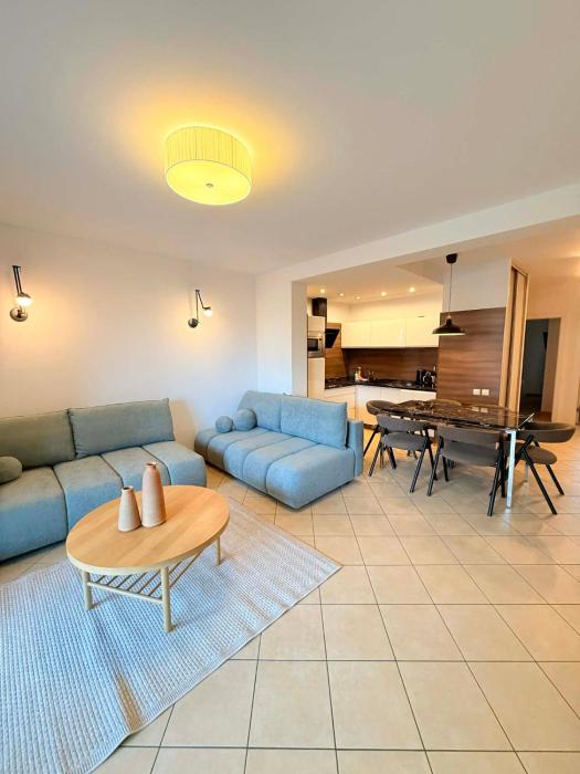 APT Nadmorskie - duże apartamenty blisko molo i plaży