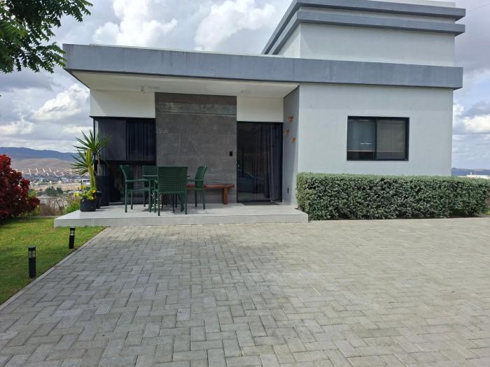 Casa Vista Bela em Bezerros 4 qts com ar 10 pessoas