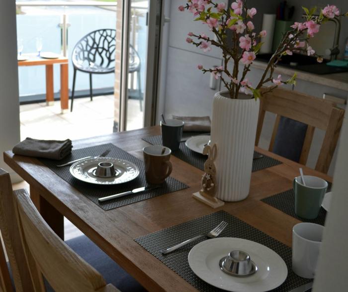 KomfortPlus - modernes Wohlfühl-Apartment mit Balkon & Parkplatz