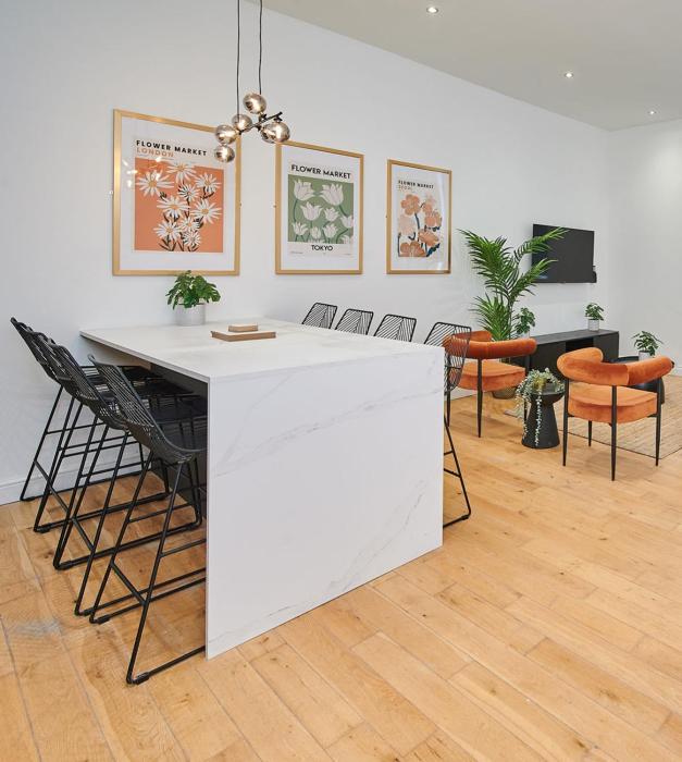 Spacious 2 bed APT, Georgian Terrace, Free Parking