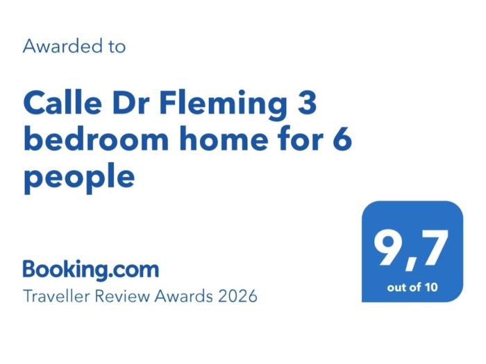 Calle Dr Fleming 3 bedroom home for 6 people