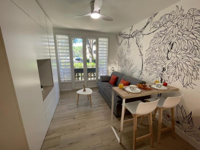 Studio neuf proche plage - 2 pers. - FR-1-837-106