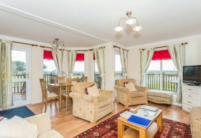 Victoria-Wendy lodge, St Merryn, Near Padstow