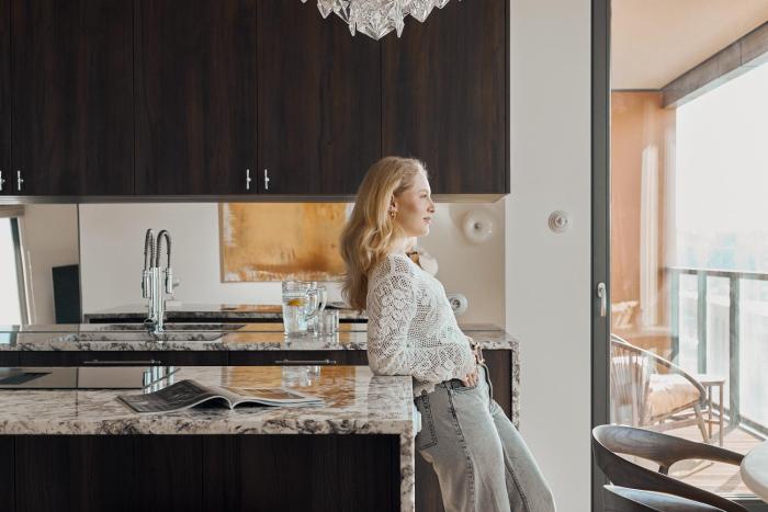 Brabank Riverside Premium Suites & Free Parking by Downtown Apartments