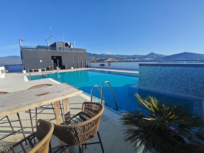 Sky Pool Panorama 20