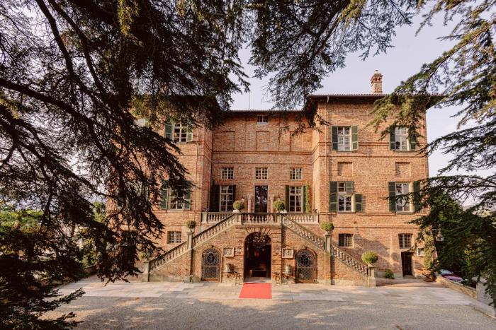 Castello di Casalborgone, Luxury Italian Castle Hotel