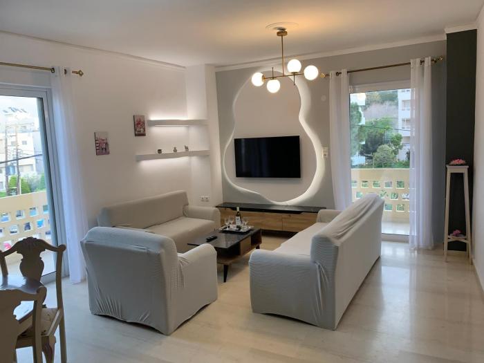 Armens luxury home 3 minutes from the beach by foot