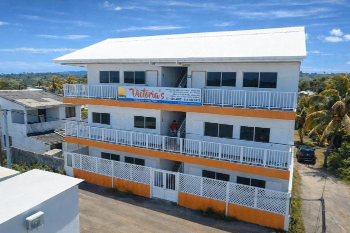 Victorias Gennie Bay Village Hostal