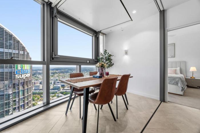 Luxury 54F Skyline Apt Iconic Queens Wharf 1BR