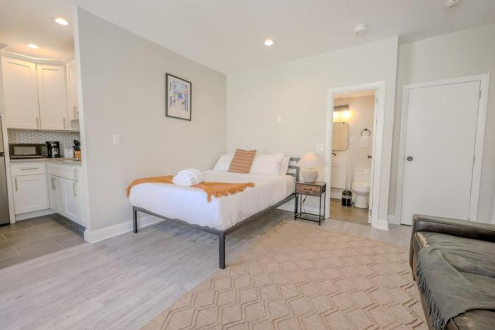 Sleek Studio Apartment in the South End