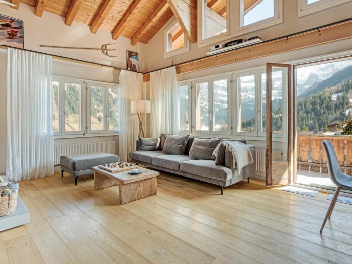 Luxury Alpine Chalet with Panoramic Views