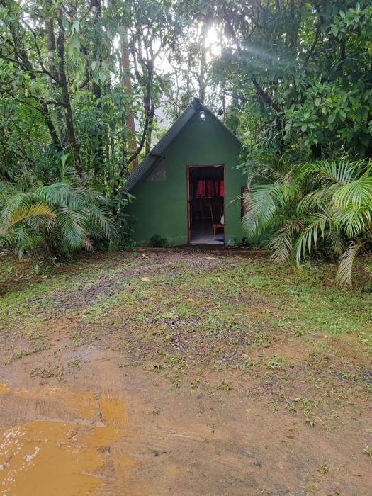 Cabaña Escondida Rio Celeste
