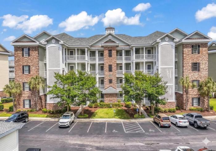 Magnolia Pointe Suite, Pools Near Beach & Golf