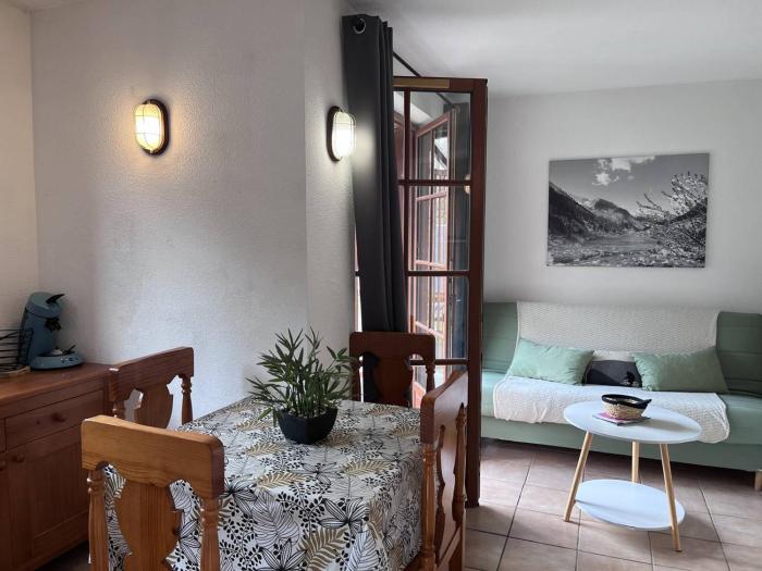 Appartement en rez-de-chaussée, parking - 4 pers. - FR-1-812-158