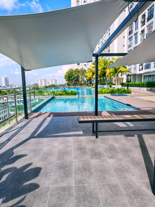 WhiteSpace Haven at Bandar Seri Alam with Netflix and 2 Bedroom