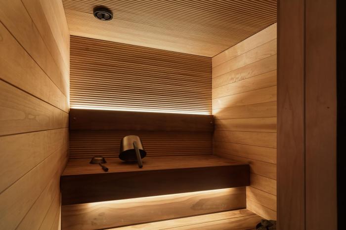 A peaceful and modern gem in the heart of the city