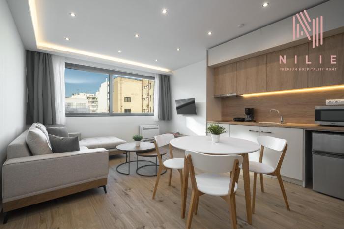 Artificio, Nilie Hospitality MGMT