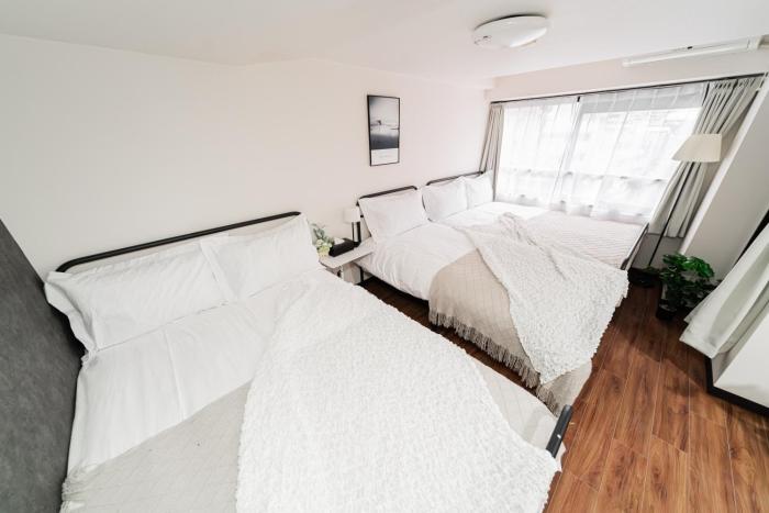 Tokyo shinjuku city family room