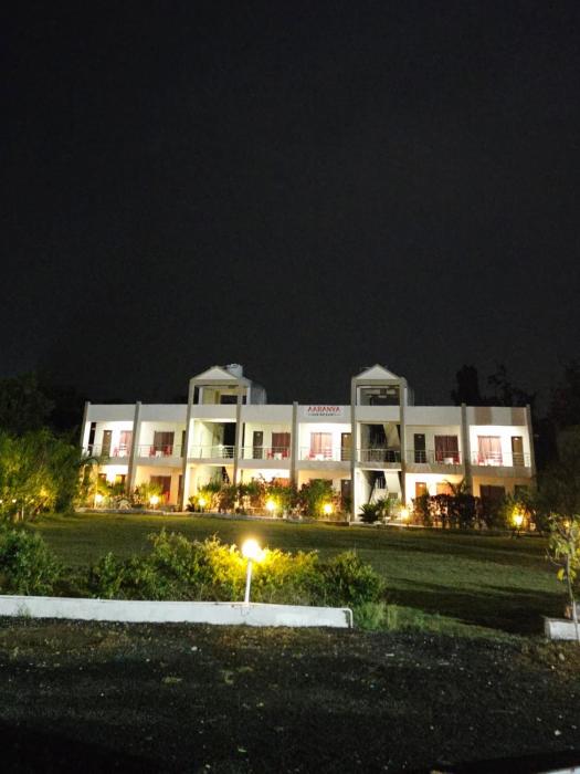 Camp Leo Aaranya Resort