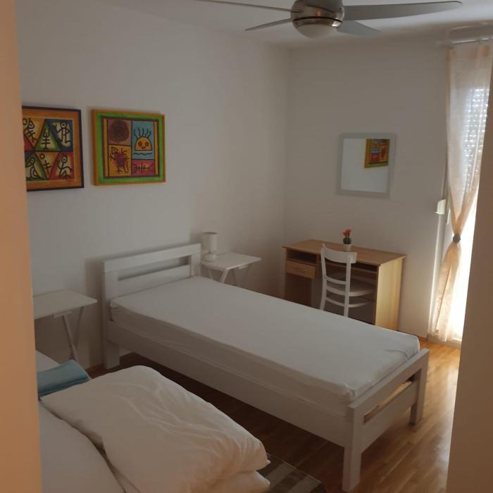 Sky View Apartment Split, 12th Floor, Walk to Old Town