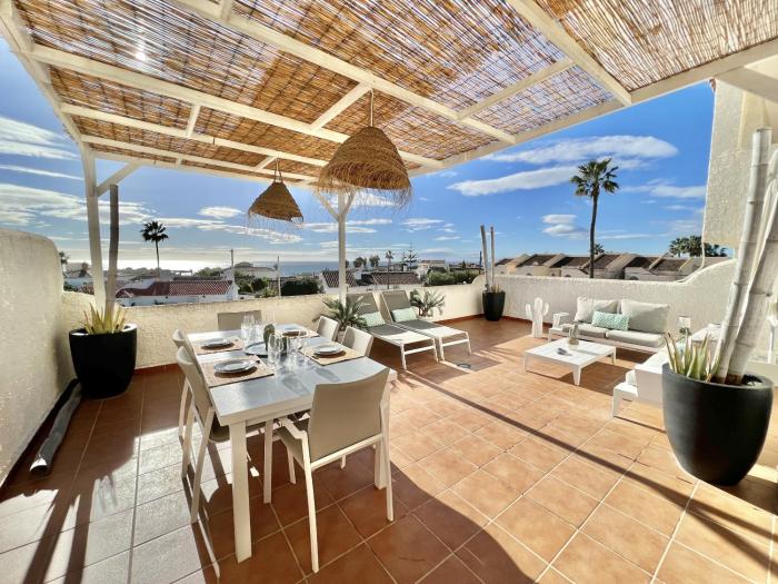 43 - Appartement avec grande terrasse vue mer a El Faro