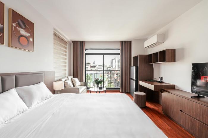Luxe Paradise Suites - No34 Alley 260 Đội Cấn