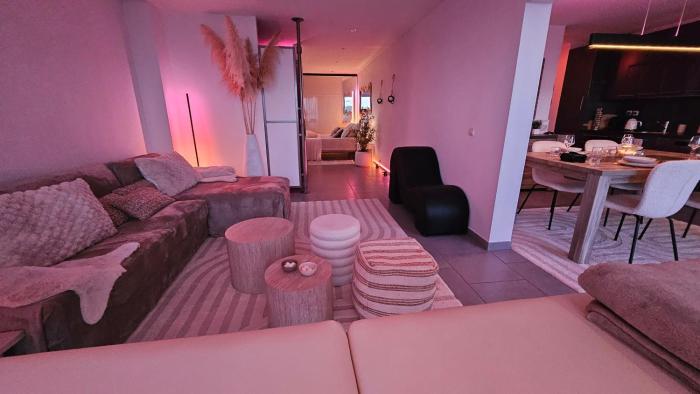 Perle Blanche Naturist Village Sea View