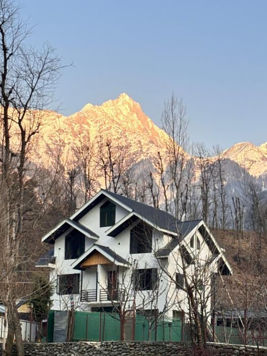 Dream River Resort