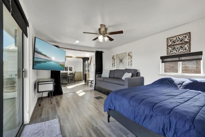 K Loma Vista with Hill Country Views