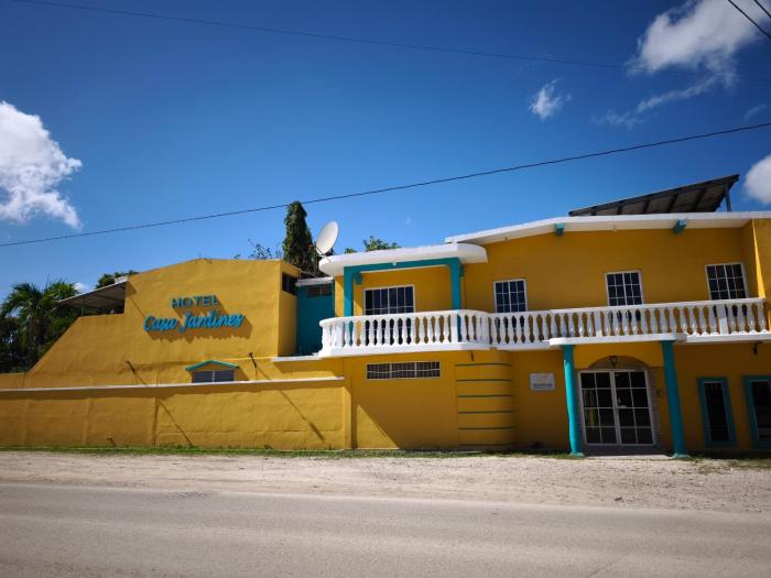 Hotel y Restaurante Casa Jardines