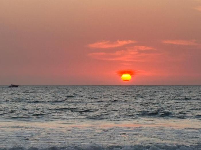 2 Bedroom apartment on the beach