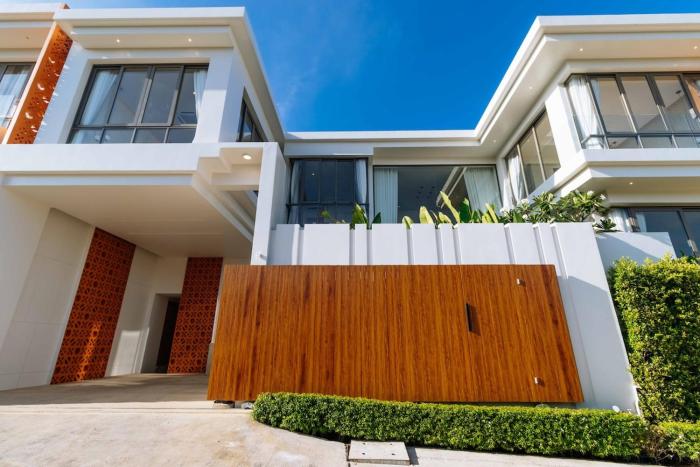 V301 Brand New 4BR Pool Villa Near Bang Tao Beach