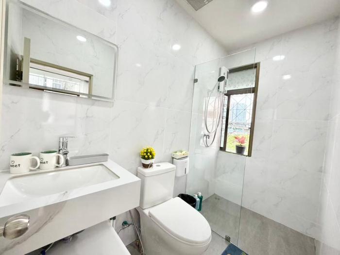 S Hostel sukhumvit48 Near Phrakanong BTS 2001