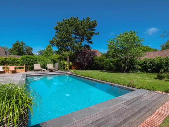 Villa avec piscine et animaux accueillis - centre-ville - FR-1-821-55