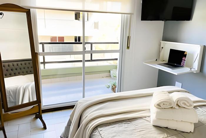 Hornera Anto - Amplio, céntrico, con parrillero.