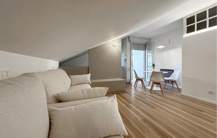 1 Bedroom Nice Apartment In Cattolica