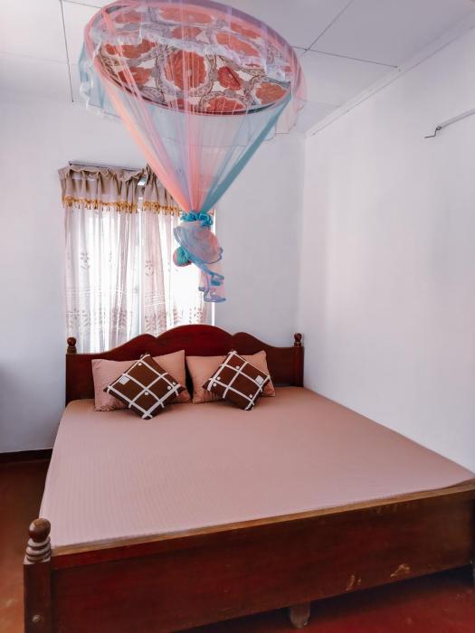 Shan Inn Midigama
